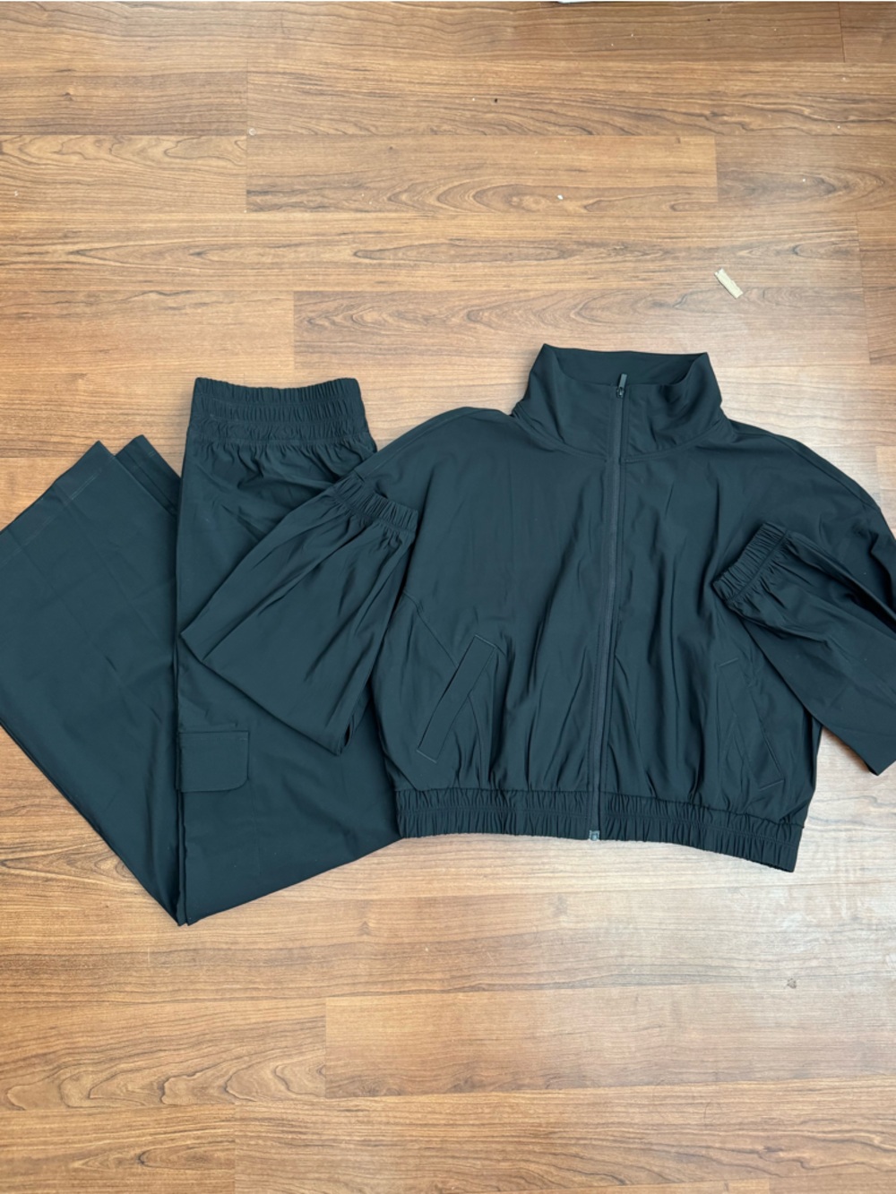 Old Navy Women's SleekTech Two-Piece Set